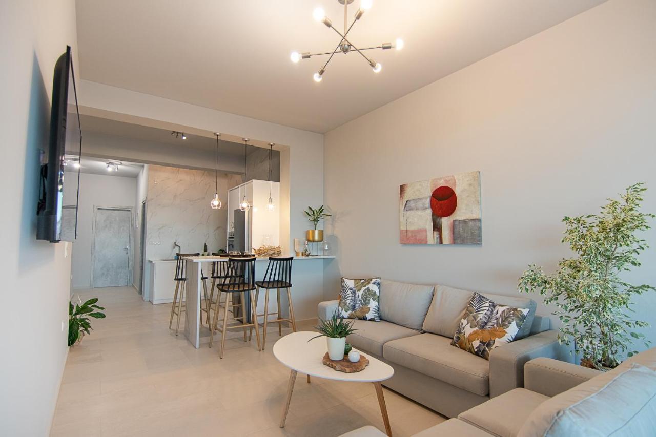 Georgianna'S Suite With Private Pool , 'Blank Suite' Charokopio Exterior foto