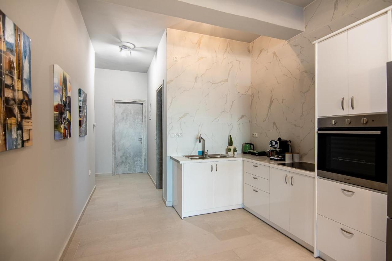 Georgianna'S Suite With Private Pool , 'Blank Suite' Charokopio Exterior foto
