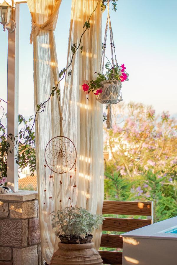 Georgianna'S Suite With Private Pool , 'Blank Suite' Charokopio Exterior foto