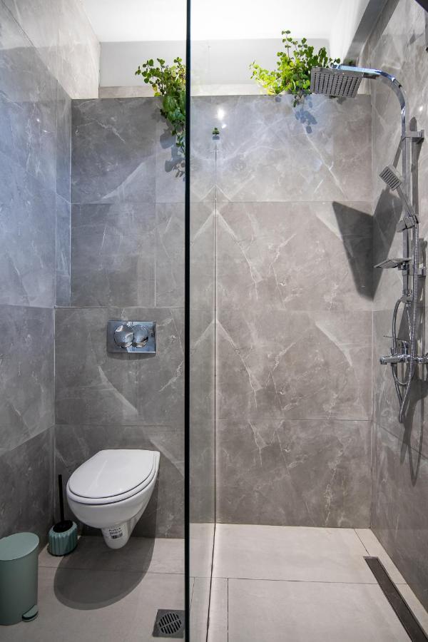 Georgianna'S Suite With Private Pool , 'Blank Suite' Charokopio Exterior foto