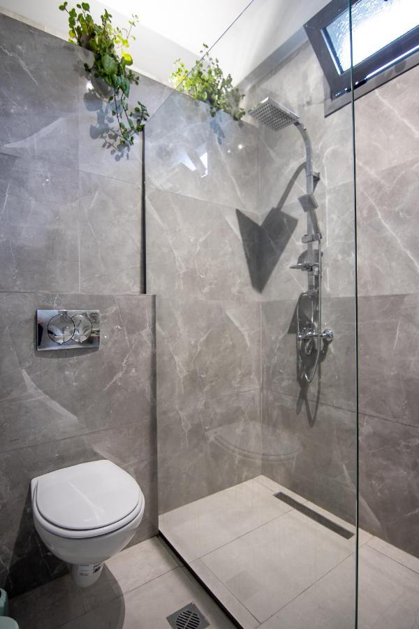 Georgianna'S Suite With Private Pool , 'Blank Suite' Charokopio Exterior foto
