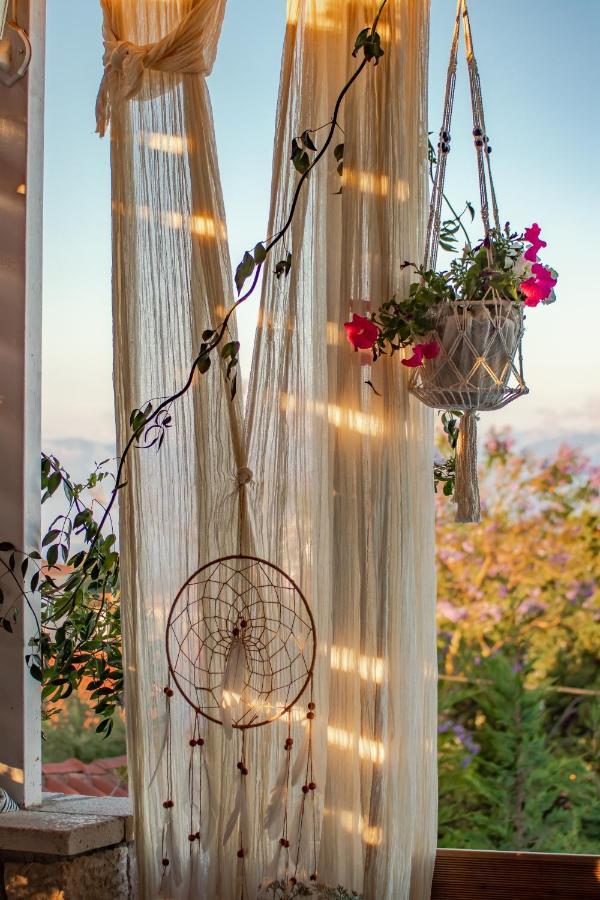 Georgianna'S Suite With Private Pool , 'Blank Suite' Charokopio Exterior foto